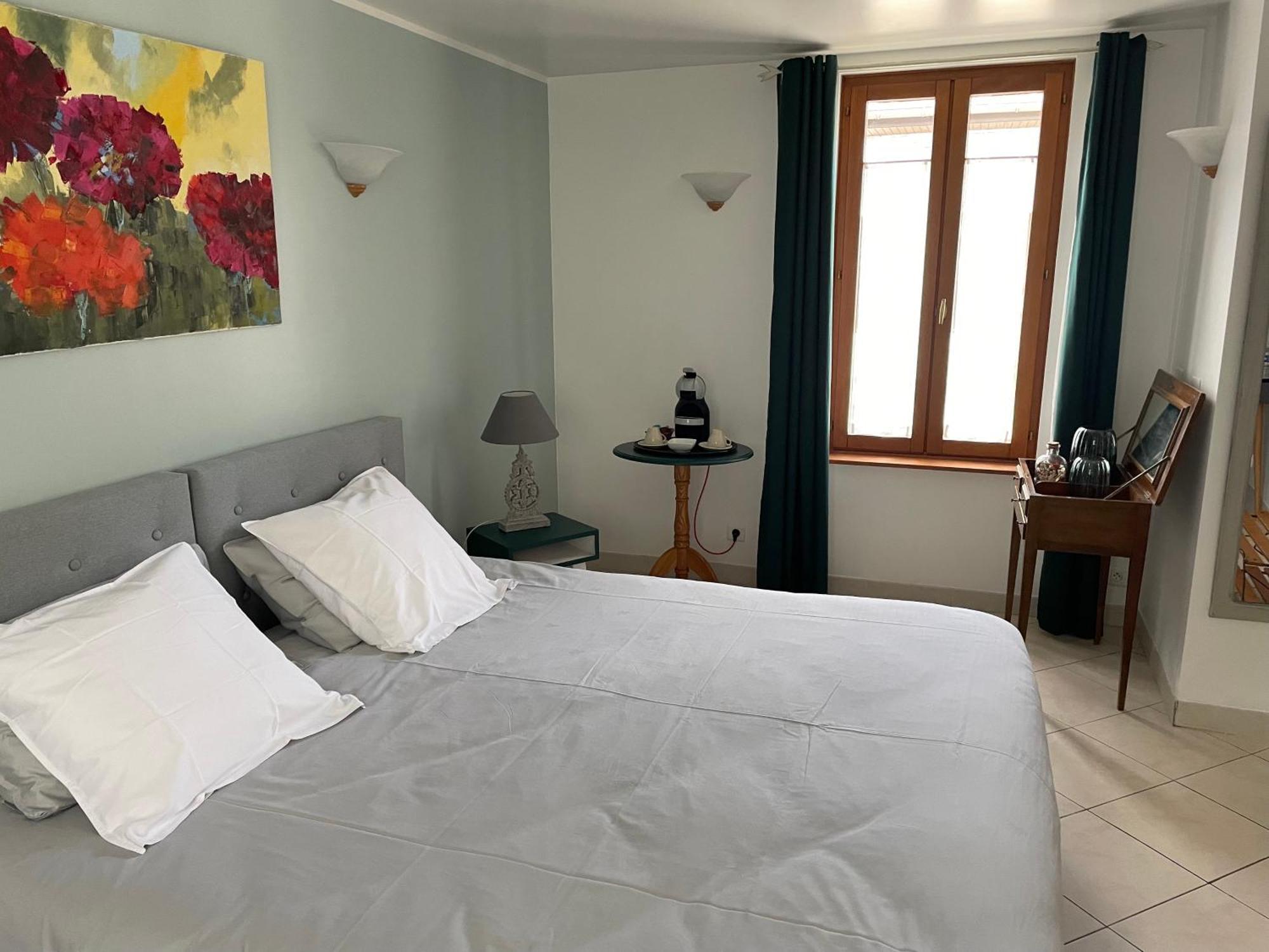 La Ferme De La Place Bouvines Экстерьер фото